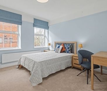 George Street, City Centre - Photo 3