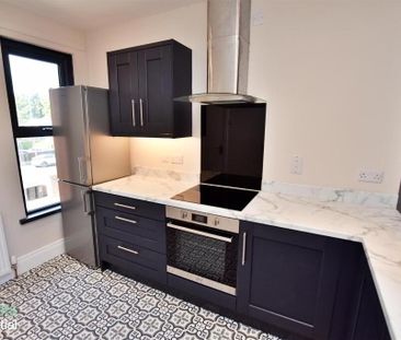 Apt 3, 244 Upper Newtownards Road, Belfast, BT4 3EU - Photo 6