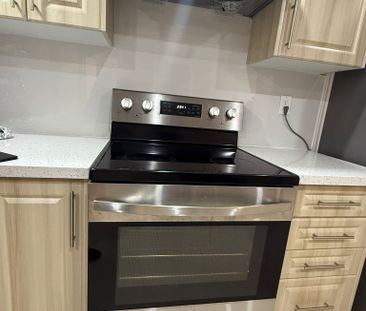 For Lease - 35 Latania Boulevard Unit# Bsmt, Brampton, Ontario - Photo 5