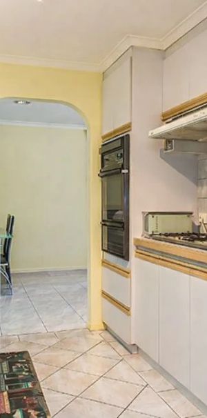 Immaculate Family Living in a Prime Wyndham Vale Location - Photo 1