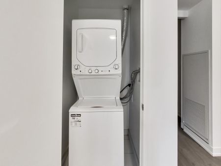 For Lease - 270 Dufferin Street Unit# 327, Toronto, Ontario - Photo 4