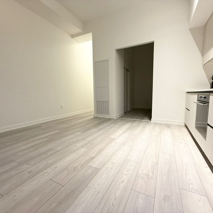 For Lease - 120 BROADWAY Avenue Unit# 402, Toronto, Ontario - Photo 1