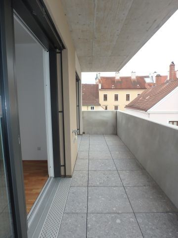 ERSTBEZUG - 3-Zimmer Wohnung mit Balkon, Lift und möglichem Garagenplatz in bester Zentrumslage - Foto 2