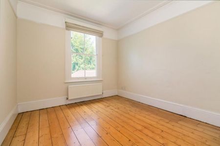 4 bedroom semi-detached house to rent - Photo 5