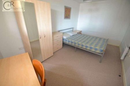 Trinity Court, Higher Cambridge Street, Manchester, M15 - Photo 4