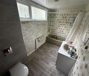 1 bedroom in a house share to rent - Photo 6