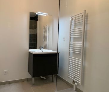 Location Appartement 3 pièces 60m² - Photo 6