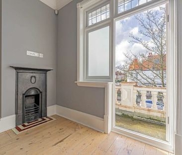 St. James's Avenue - Photo 4