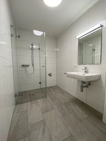 Hochwertige 2-Zimmer-Gartenwohnung in Top-Lage in Götzis zu vermieten! - Photo 5