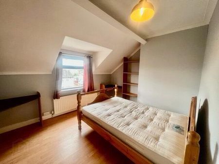 285 Donegall Road, Belfast, BT12 5NB - Photo 2