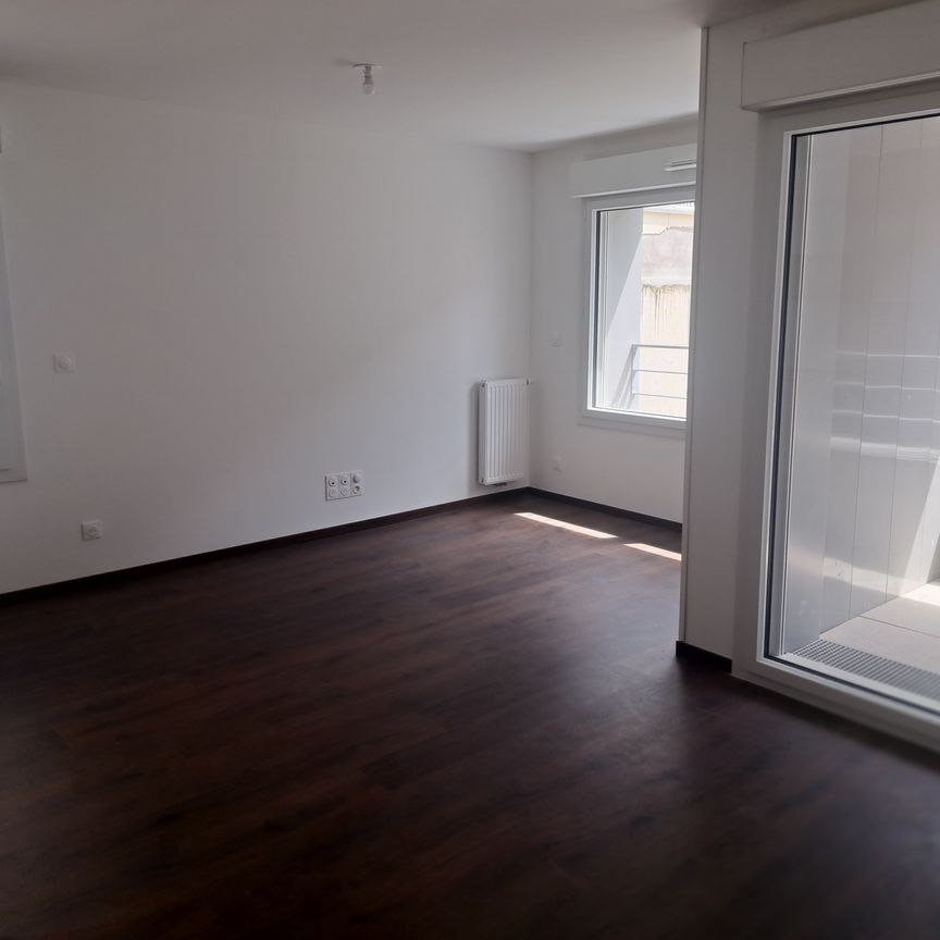 Location Appartement 3 pièces 59m² ST NAZAIRE 44600 - Photo 1