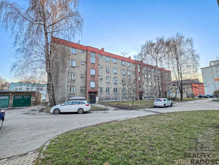 Pronájem bytu 3+1 65 m2 - Photo 2