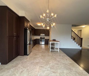 $2,949 / 3 br / 2.5 ba / 23 Irongate dr - Photo 6