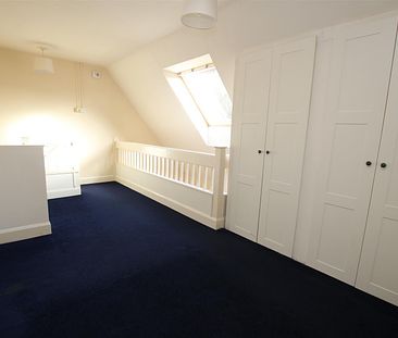 1 bedroom Apartment to let - Photo 2