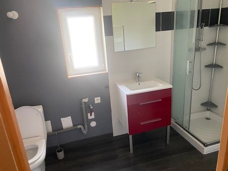 Location Appartement 2 pièces 36m² MONTREVEL EN BRESSE 01340 - Photo 3