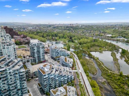 Eau Claire River View Condo | Pool Access & Underground Parking - Photo 4