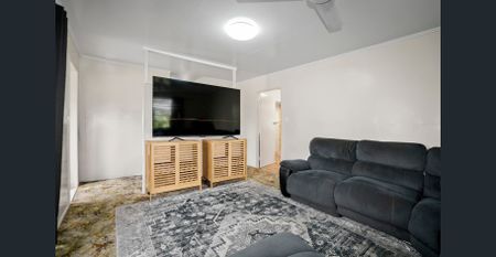 Tidy Brick Home in a Popular Location - Photo 2