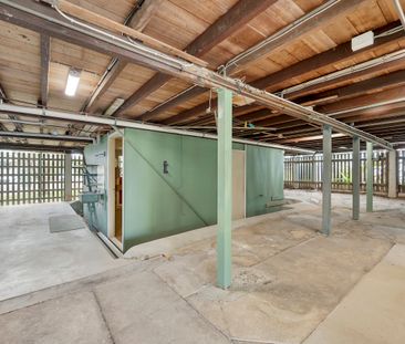 Charming Original Queenslander in the Heart of Ashgrove - Photo 4