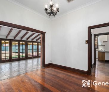 77 Alma Road - Stunning Character Home - Photo 5