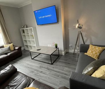 1 bedroom in a house share to rent - Photo 5