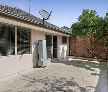 4/10 Kelsby Street, Reservoir VIC 3073 - Villa For Rent | Domain - Photo 1