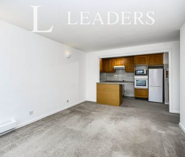 2 bedroom apartment to rent Ashdown, Eaton Road, Hove, BN3 - Photo 2