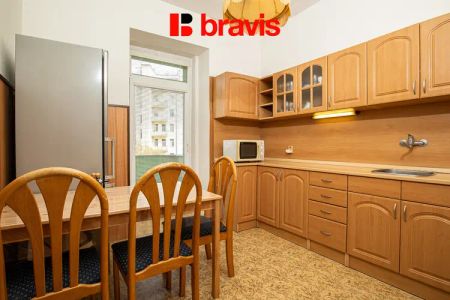 Pronájem bytu 1,5+1, Brno - střed, ul. Žižkova, zařízený, výtah, s balkónem, v blízkosti centra města a zastávky MHD - Фото 5