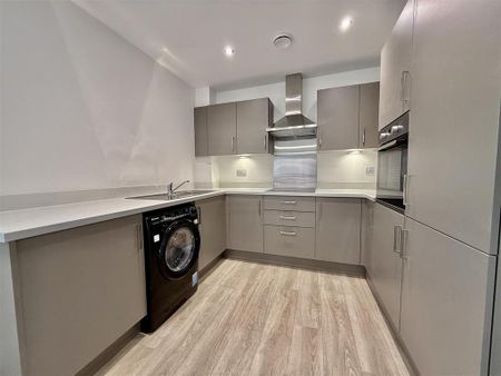 2 bedroom apartment to rent - Photo 2