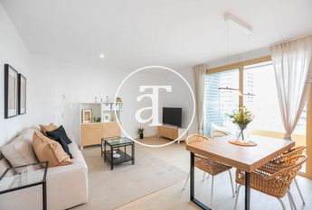 Apartment for rent with 2 bedrooms, studio and terrace in Badalona