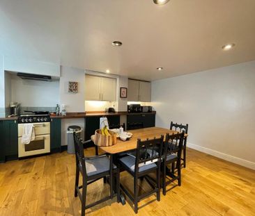 3 bedroom terraced house to rent - Photo 6