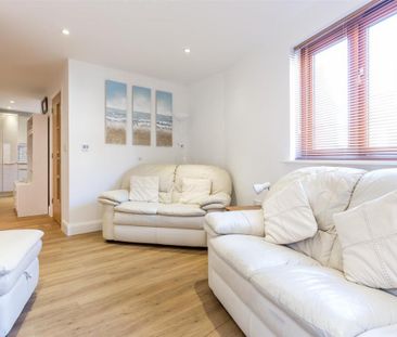 3 bedroom house to rent - Photo 4