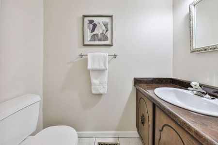 For Lease - 1330 Grand Boulevard, Oakville, Ontario - Photo 3