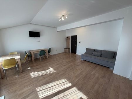 Garsonieră de închiriat, 35 mp, zona Avram Iancu - Photo 2