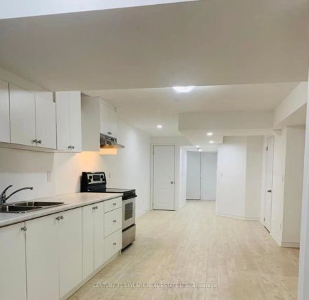 3355 Equestrian Crescent - Photo 4