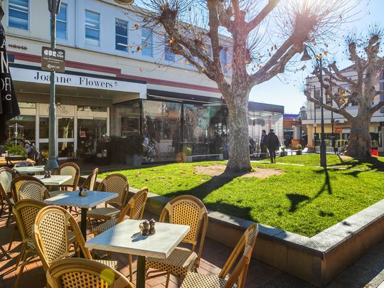 Spacious Kingston Living - Photo 1