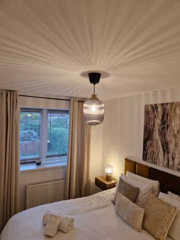 2 Bed Terraced House, Kestrel Close, NG4 - Photo 4