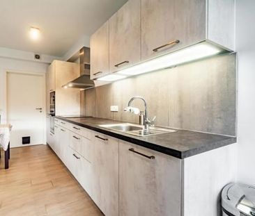 Appartement te huur - Foto 5