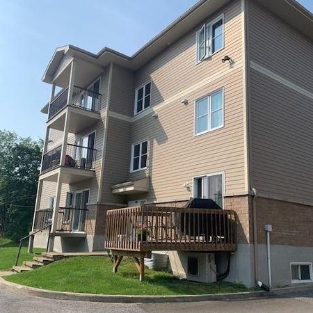 Les Saules, 4½ récent, tranquille, disponible juillet 2026 - Photo 3