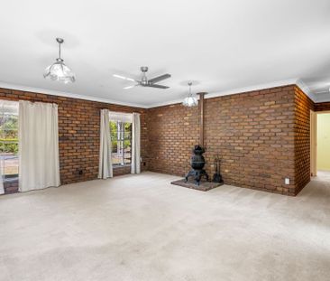 Spacious Family Home on Large Acreage - Photo 6