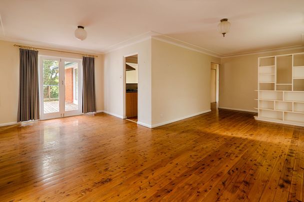 17 Browning Road, Turramurra - Photo 1