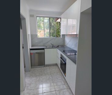 5/9 Reddall Street, Campbelltown, NSW 2560 - Photo 4