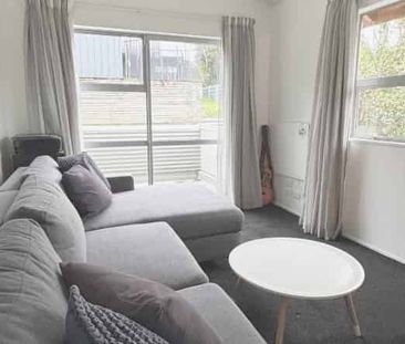 Coastal Beach Haven - Photo 4