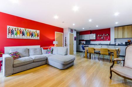 2 bedroom flat to rent - Photo 5