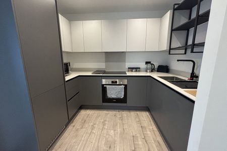 Fauna Walk, Watford - Photo 5