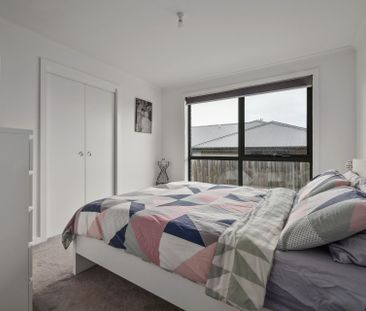 1 Opal Place, Perth - Photo 6