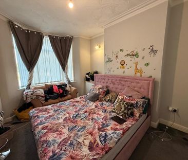 3 bedroom terraced house to rent - Photo 5