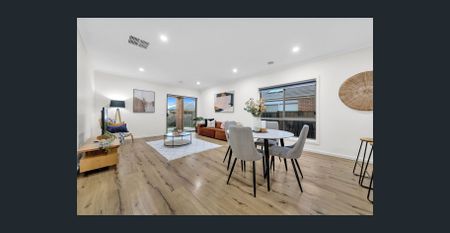 An Outstanding Family Home! - Photo 2