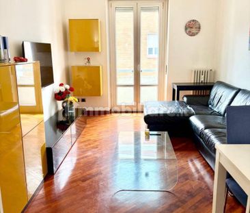 Bilocale viale Carlo Troya 7, Solari, Milano - Foto 1