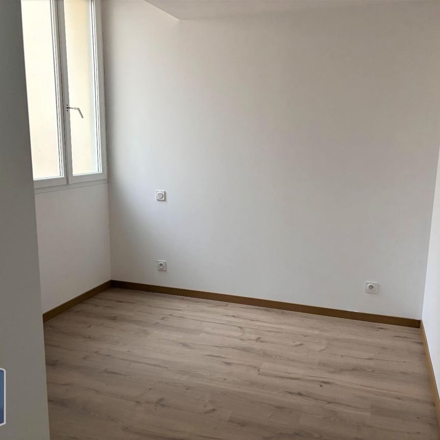 Location Appartement 3 pièces 51m² CASTELSARRASIN 82100 - Photo 1
