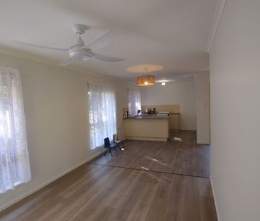 13 Lindner Close, Eagleby, Qld 4207 - Photo 5